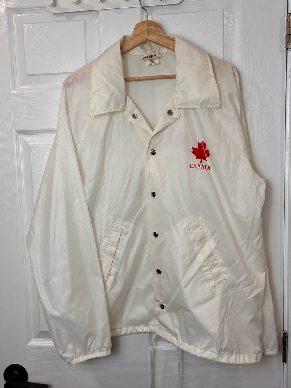 Vintage Canada White Nylon Coach Jacket Maple Leaf Made in Canada